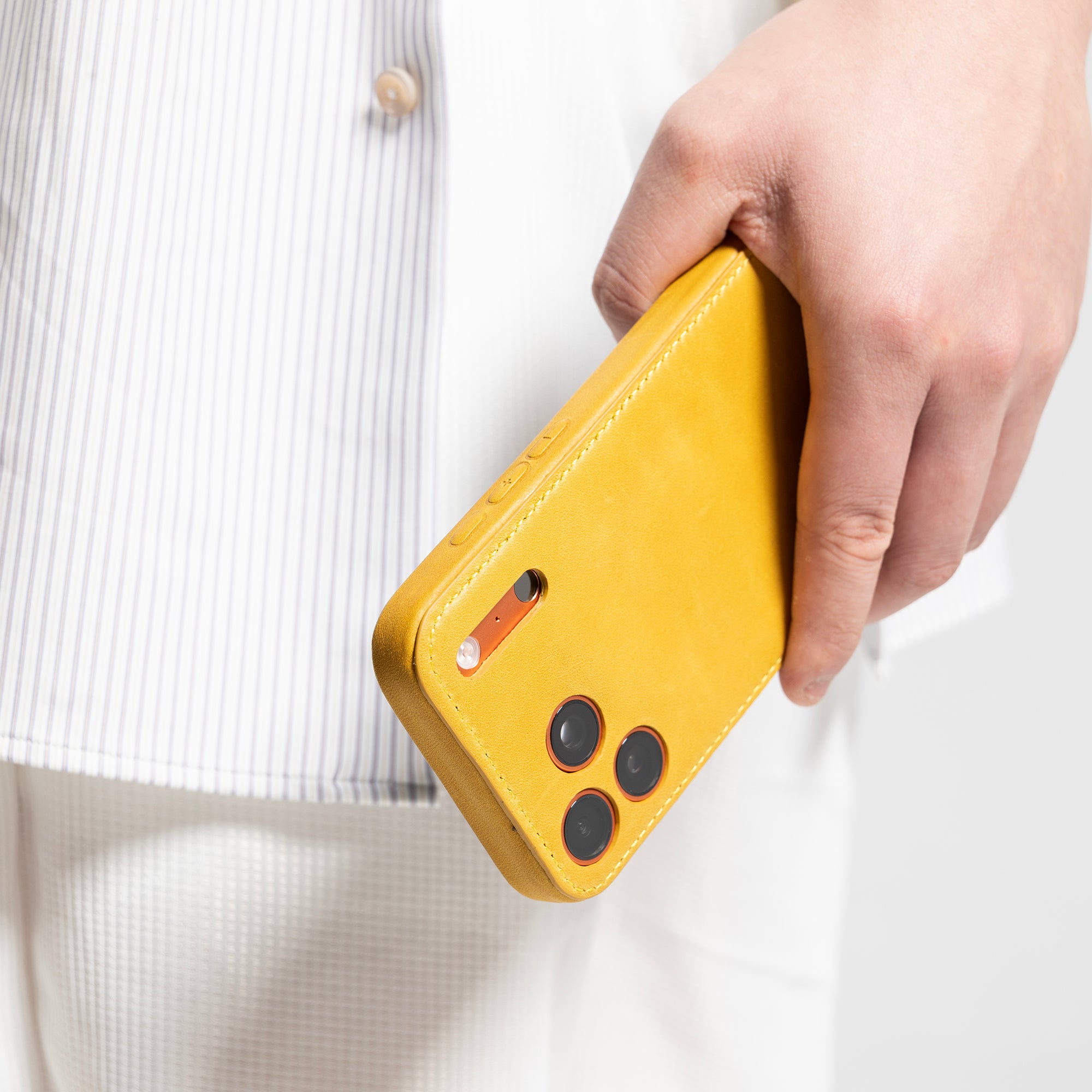 Honey Tan Vegetable-Tanned Leather iPhone Case